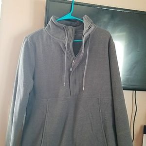 Avalanche brand heavy sweater size large. Gray color. Very heavy material.